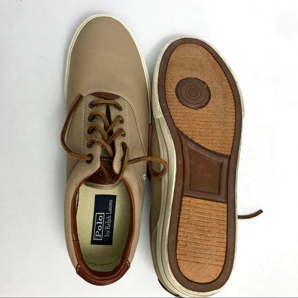 khaki canvas shoes